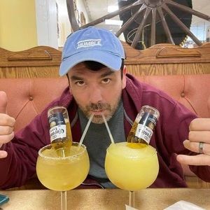 Meet your Posher, Donny